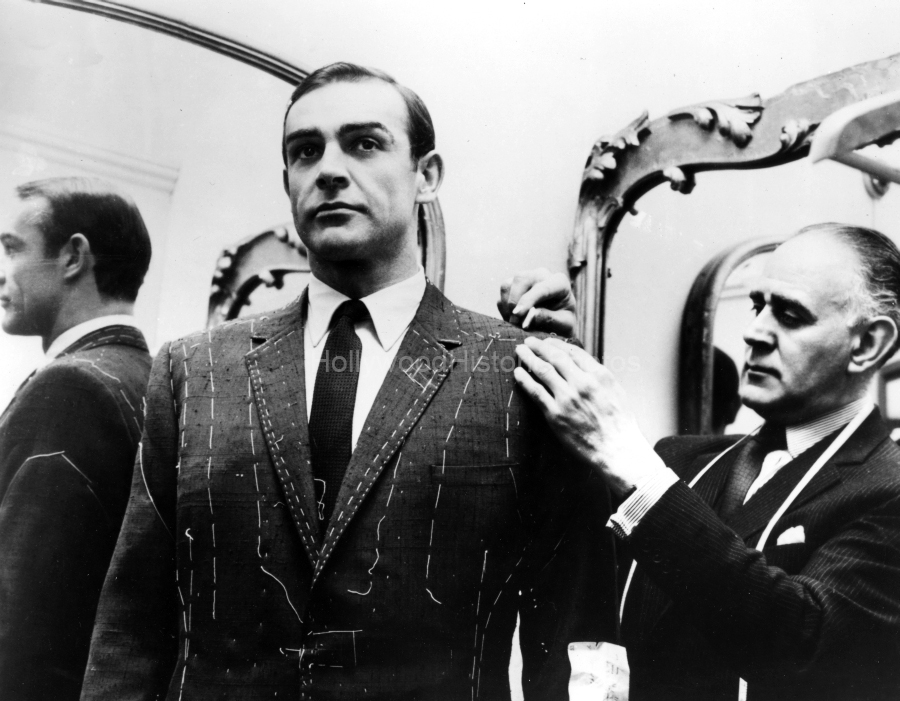 Sean Connery 1963 Wardrobe WM.jpg